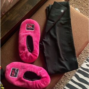 ❤️SOLD❤️ 🩷”that’s so fetch” Mean Girls slippers quote from Gretchen Weaniers🩷